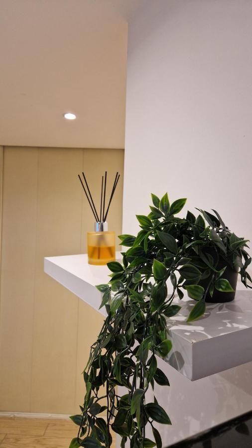 5Mn Perfumeries & Old Town, Free Small Parking Grasse Exterior foto